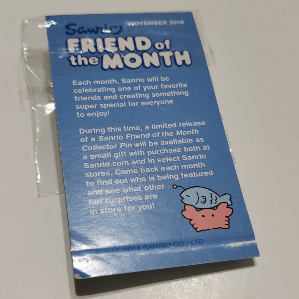 New Sanrio Enamel Pin Marumofubiyori - Picture 3 of 4